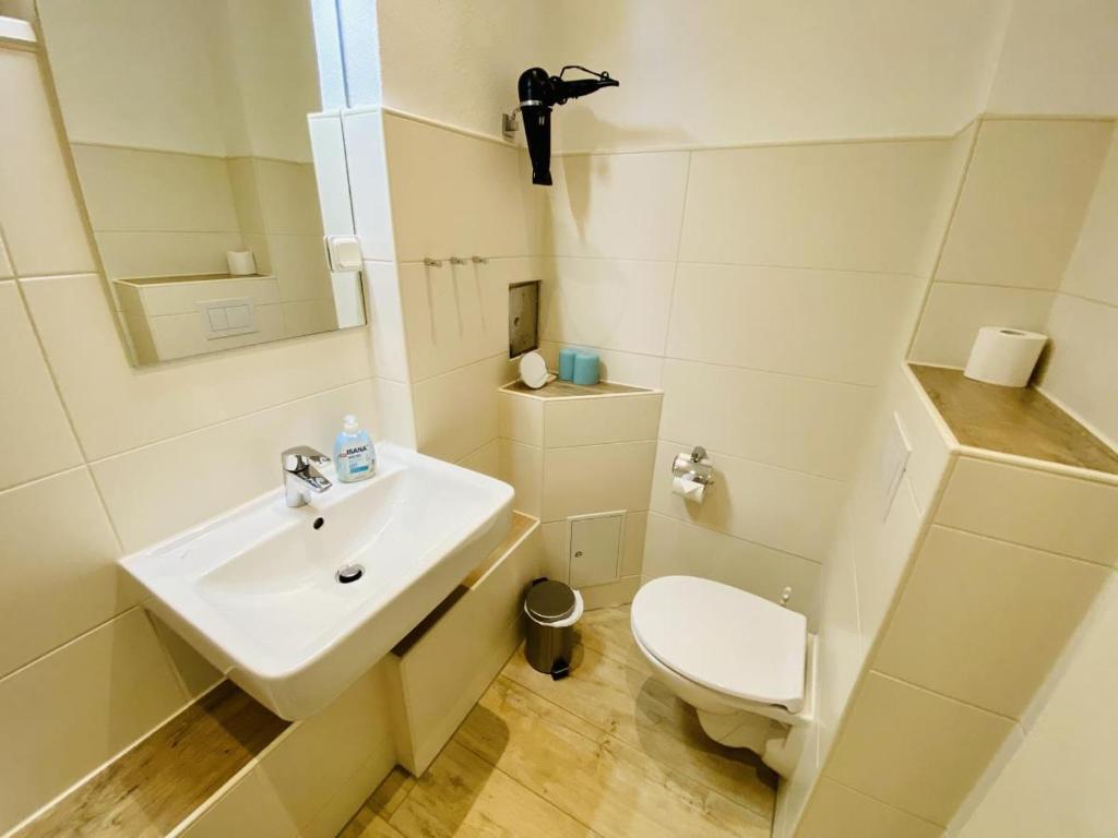Ferienwohnung Claas, in Sichtweite des Leuchtturms room 6